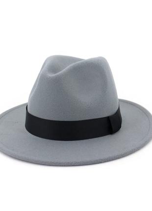 Стильная фетровая шляпа Федора с лентой Серый