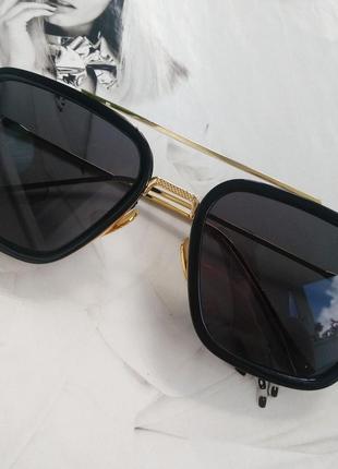 Сонцезахисні окуляри Тоні Старка Чорний в золоті