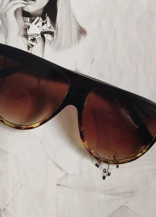Солнцезащитные очки №4 коричневый