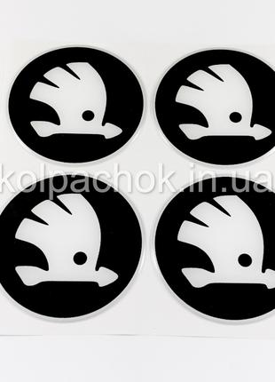 Наклейки для колпачков на диски Skoda черные/белый лого (70мм)