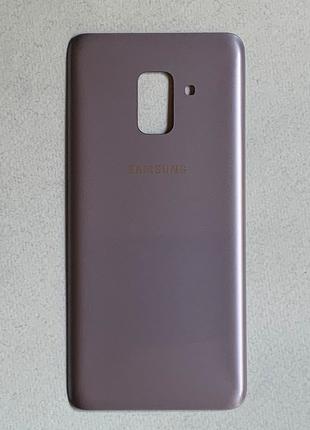 Задняя крышка для Galaxy A8 2018 Orchid grey серого цвета