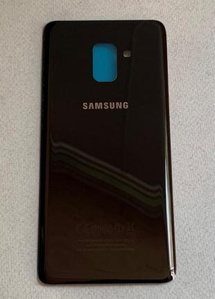 Задняя крышка для Galaxy A8 Plus 2018 Black чёрного цвета