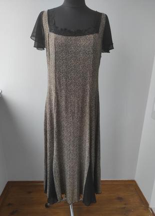 Комбинированное платье со вставками из сетки 20 р от deloras