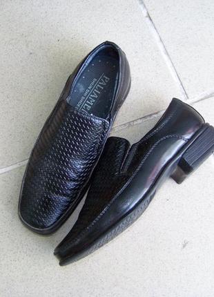 Натуральные кожаные черные классические туфли для мальчика cla...