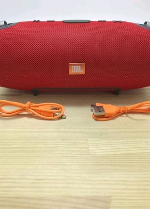 Портативная колонка JBL Xtreme