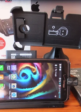 Смартфон LG Spectrum VS920 CDMA-комплект!