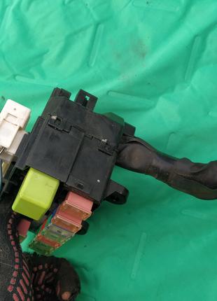 Проводка аккумулятора / блок предохранителей Mazda 323 F ВА 93-98