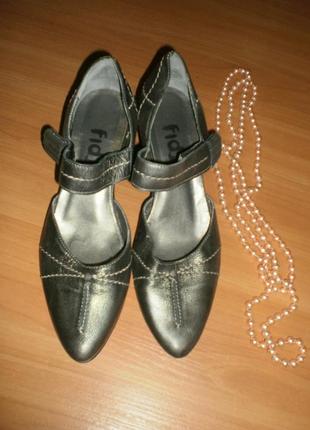 Шикарні туфельки  від класного бренда якісного взуття fiji