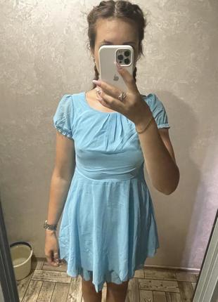 Ніжно блакитна шифонова сукня