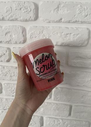 Скраб victoria's secret pink melon scrub + vitamin e