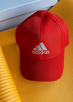 Чоловіча, червона кепка / чоловіча бейсболка adidas адідас