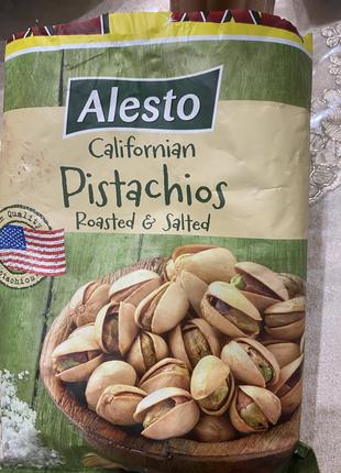 Каліфорнійські Фісташки солоні смажені великі ALESTO 500 грамі...