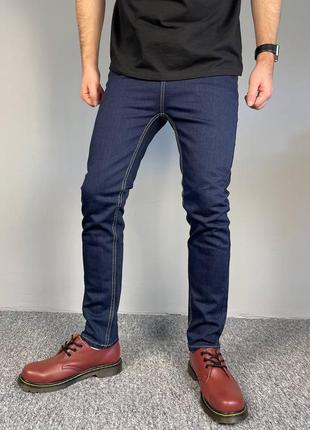Мужские узкие джинсы приталенные зауженные классика темно синие