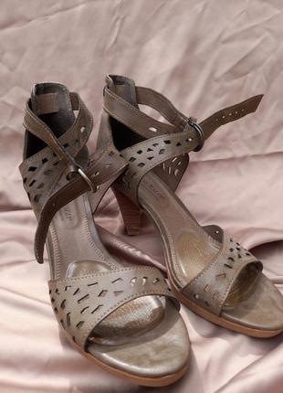 Женские туфли босоножки marco tozzi с ромбовидным каблуком