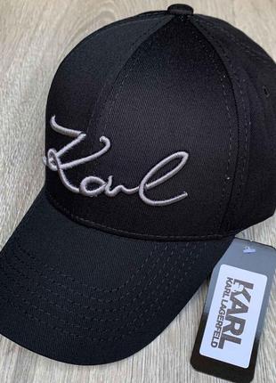 Новая бейсболка karl lagerfeld.