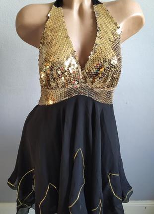 Платье с пайетками в стиле бэби долл