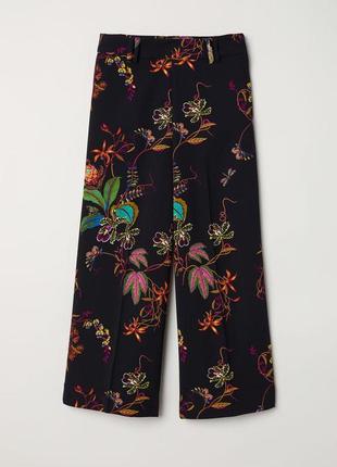 Укорочённые брюки высокая посадка кюлоты в цветочный принт h&m...