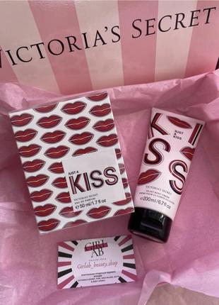 Подарунковий набір kiss від victoria’s secret’s