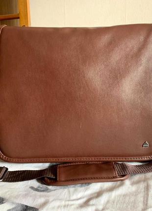 Фирменная кожаная сумка, дипломат, кейс, портфель, лэптоп