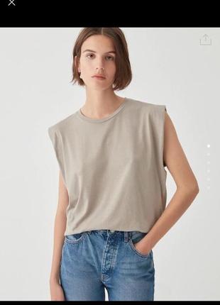 Футболка нова pull&bear