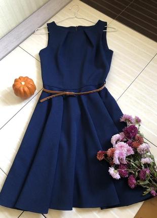 Красивое синее платье в размере s