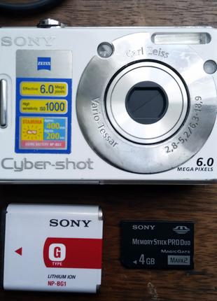 Фотоаппарат Sony Cyber-shot DSC-W30 White