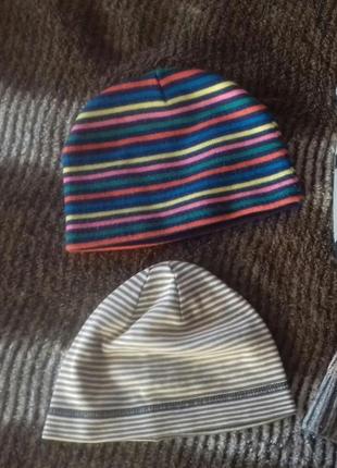 Комплект осінні шапочки в смужку:тонка і подвійна