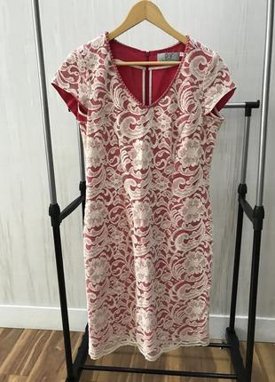 Платье миди / классическое кружевное платье