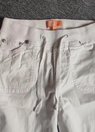 Летние белые брюки  one by one на рост 134 (9 лет)