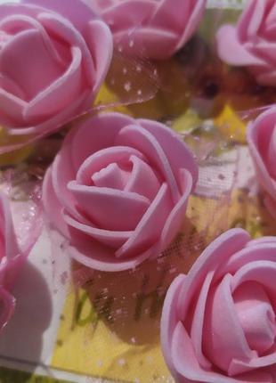 Розы из фоамирана 3,5 см розовые с фатином