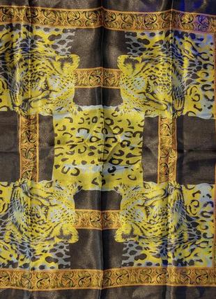 Шикарный платок с тиграми 72х70 италия