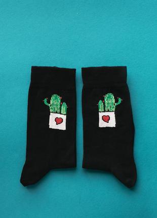 Чорні шкарпетки із бавовни з оригінальним принтом кактус