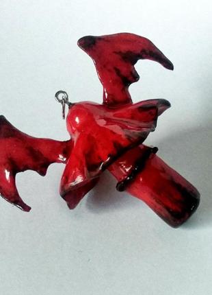 Кулон червоний гриб з крила кажана на хеллоуїн