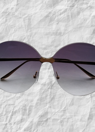 Стильные женские солнцезащитные очки