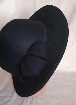 Черная стильная фетровая шляпа котелок размер 56-57