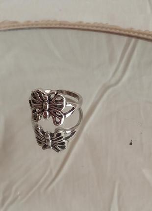 Кольцо "бабочка" (размер 18)
