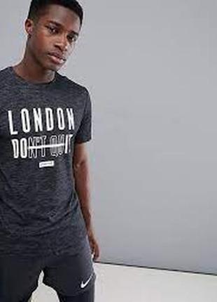 Черная меланжевая футболка nike training london do it aq1063-010