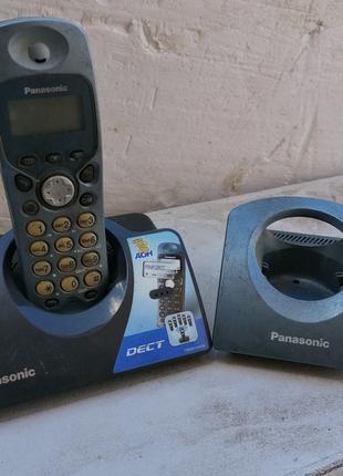 Телефон стільниковий "Panasonic"