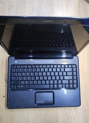 Ноутбук на деталі HP Compaq Presario v3000 вмикається й рубається