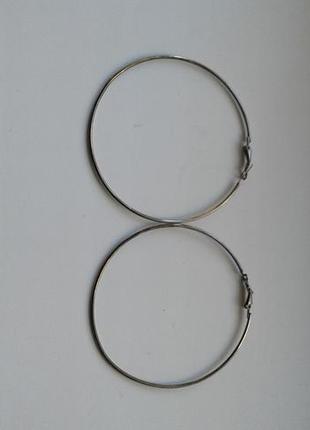 Серьги-кольца конго серебристые бижутерия