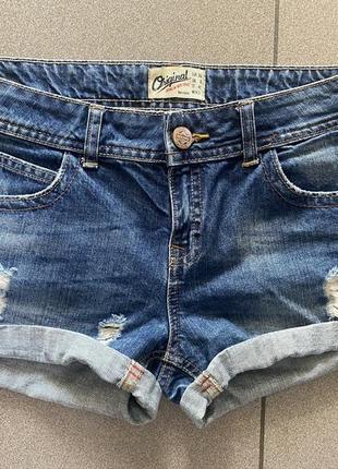 Короткие джинсовые шорты bershka