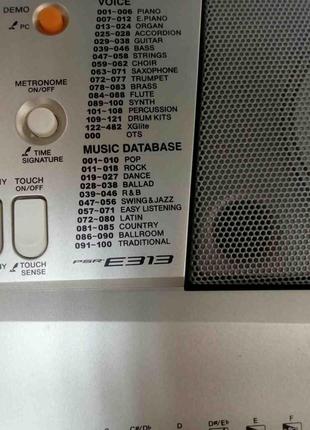 Синтезаторы, пианино и midi-клавиатуры Б/У Yamaha PSR-E313