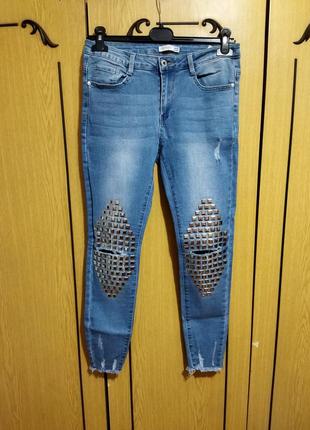 Крутые джинсы стрейчевые