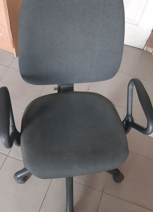 Крісло офісне, комп'ютерне
