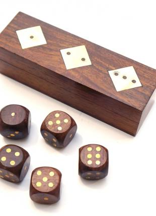 Игра 5 игральных кубиков в коробке из красного дерева