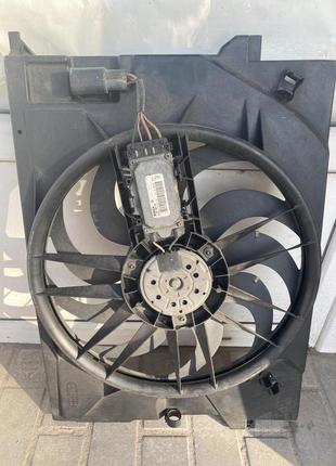 Диффузор радиатора охлаждения в сборе Mercedes W211