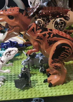 Большие динозавры Лего Lego со звуком