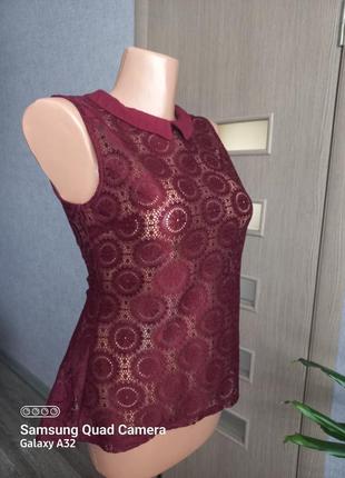 Витончена блуза кольору марсала