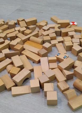 Набір нефарбованих дерев'яних кубиків Playtive 28 шт бук
