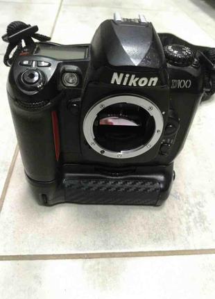 Фотоаппарат Б/У Nikon D100 Kit